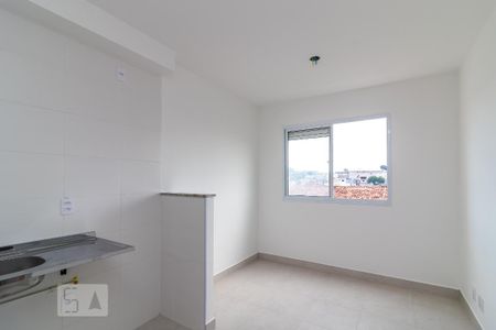 Sala de apartamento para alugar com 2 quartos, 33m² em Jardim Planalto, São Paulo