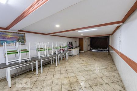 Casa à venda com 201m², 3 quartos e 6 vagasÁrea comum - Churrasqueira