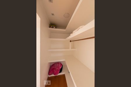 Casa à venda com 201m², 3 quartos e 6 vagasSuite 3