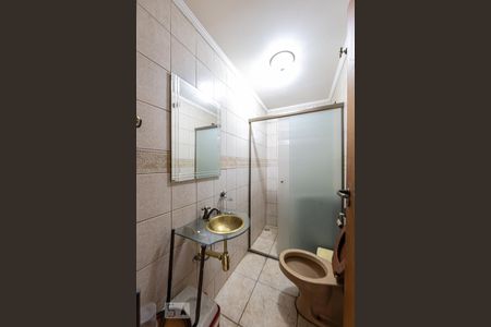 Casa à venda com 201m², 3 quartos e 6 vagasBanheiro Social