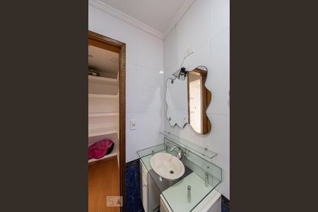 Casa à venda com 201m², 3 quartos e 6 vagasBanheiro SuiTE 3