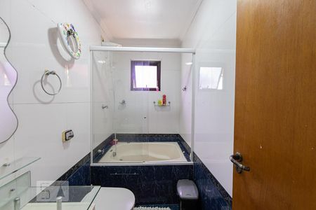 Casa à venda com 201m², 3 quartos e 6 vagasBanheiro SocialBanheiro SuiTE 3