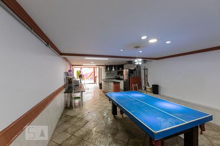Casa à venda com 201m², 3 quartos e 6 vagasSala de Jogos