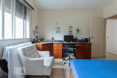 Quarto 1 de apartamento para alugar com 3 quartos, 160m² em Cerqueira César, São Paulo
