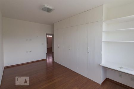 Quarto 1 de apartamento para alugar com 3 quartos, 150m² em Asa Sul, Brasília