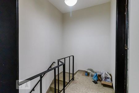 Casa para alugar com 200m², 3 quartos e 2 vagas Casa para alugar com 200m², 3 quartos e 2 vagasCorredor