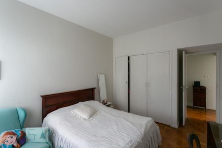 Apartamento para alugar com 300m², 4 quartos e 2 vagas Apartamento para alugar com 300m², 4 quartos e 2 vagasQuarto 4