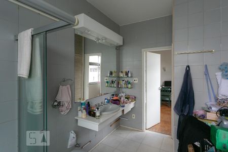 Apartamento para alugar com 300m², 4 quartos e 2 vagas Apartamento para alugar com 300m², 4 quartos e 2 vagasBanheiro da Suíte