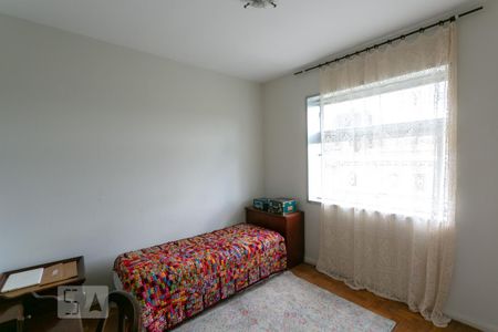 Apartamento para alugar com 300m², 4 quartos e 2 vagas Apartamento para alugar com 300m², 4 quartos e 2 vagasQuarto 2