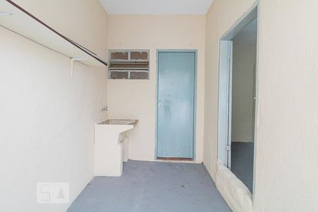 Casa à venda com 88m², 3 quartos e 1 vagaÁrea de Serviço