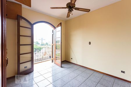 Casa à venda com 310m², 3 quartos e 4 vagas Casa à venda com 310m², 3 quartos e 4 vagasQuarto