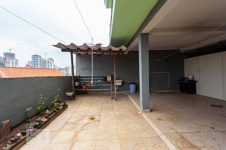 Casa à venda com 310m², 3 quartos e 4 vagas Casa à venda com 310m², 3 quartos e 4 vagasQuintal