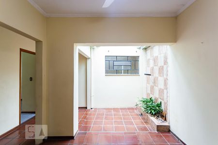 Casa à venda com 310m², 3 quartos e 4 vagas Casa à venda com 310m², 3 quartos e 4 vagasSala 2