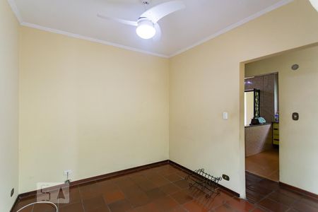 Casa à venda com 310m², 3 quartos e 4 vagas Casa à venda com 310m², 3 quartos e 4 vagasSala 2