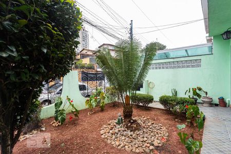 Casa à venda com 310m², 3 quartos e 4 vagas Casa à venda com 310m², 3 quartos e 4 vagasJardim