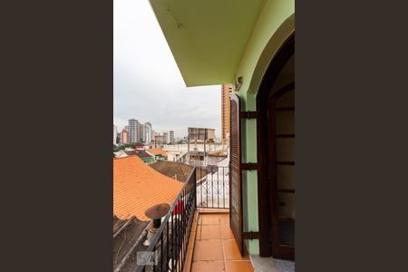 Casa à venda com 310m², 3 quartos e 4 vagas Casa à venda com 310m², 3 quartos e 4 vagasVaranda