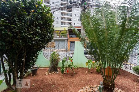 Casa à venda com 310m², 3 quartos e 4 vagas Casa à venda com 310m², 3 quartos e 4 vagasJardim