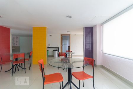 Apartamento à venda com 56m², 2 quartos e 1 vaga Apartamento à venda com 56m², 2 quartos e 1 vagaSalão de Festas 1