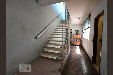 Corredor de casa à venda com 3 quartos, 320m² em Cambuci, São Paulo
