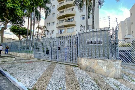 Apartamento à venda com 136m², 3 quartos e 5 vagasFachada