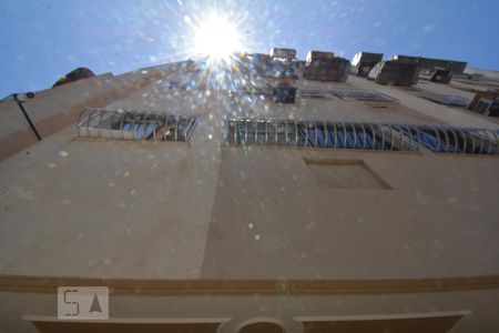 Apartamento para alugar com 50m², 2 quartos e 1 vagaFachada do bloco