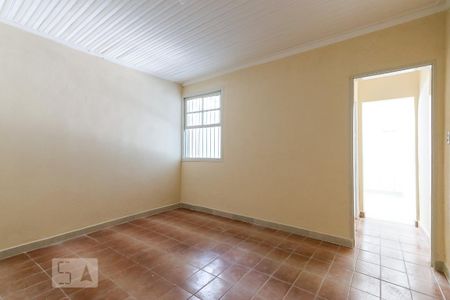 Quarto de casa para alugar com 1 quarto, 23m² em Jardim Japão, São Paulo
