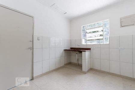 Cozinha de casa para alugar com 1 quarto, 23m² em Jardim Japão, São Paulo