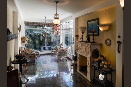 Sala de casa à venda com 3 quartos, 175m² em Vila Monumento, São Paulo