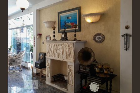 Casa à venda com 175m², 3 quartos e 3 vagasSala