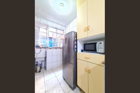 Apartamento à venda com 70m², 2 quartos e 1 vagaÁrea de Serviço