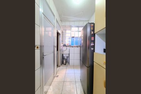 Apartamento à venda com 70m², 2 quartos e 1 vagaÁrea de Serviço