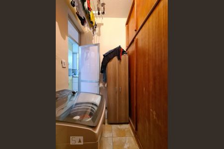 Apartamento à venda com 70m², 2 quartos e 1 vagaQuarto de Serviço