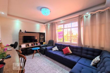 Apartamento à venda com 70m², 2 quartos e 1 vagaSala