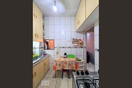 Apartamento à venda com 70m², 2 quartos e 1 vagaCozinha