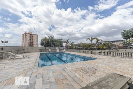 Apartamento à venda com 144m², 3 quartos e 2 vagas Apartamento à venda com 144m², 3 quartos e 2 vagasÁrea comum - Piscina