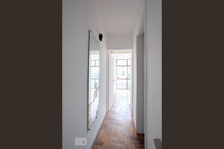 Corredor de apartamento para alugar com 1 quarto, 65m² em Funcionários, Belo Horizonte
