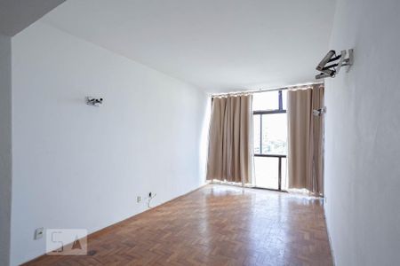 Sala  de apartamento para alugar com 1 quarto, 65m² em Funcionários, Belo Horizonte