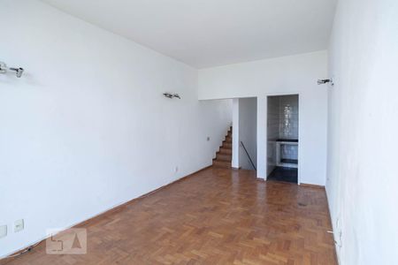 Sala  de apartamento para alugar com 1 quarto, 65m² em Funcionários, Belo Horizonte
