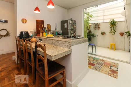Apartamento para alugar com 75m², 2 quartos e sem vaga Apartamento para alugar com 75m², 2 quartos e sem vagaCozinha