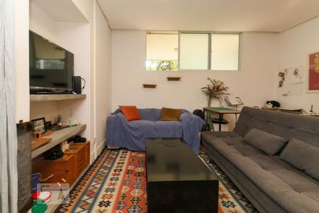 Sala de apartamento para alugar com 2 quartos, 75m² em Pinheiros, São Paulo