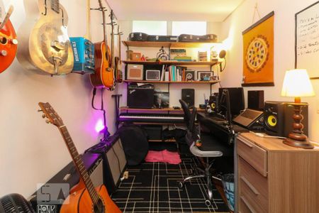 Apartamento para alugar com 75m², 2 quartos e sem vaga Apartamento para alugar com 75m², 2 quartos e sem vagaQuarto 2