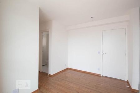Sala de apartamento para alugar com 2 quartos, 47m² em Padroeira, Osasco