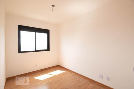 Quarto 2 de apartamento para alugar com 2 quartos, 47m² em Padroeira, Osasco