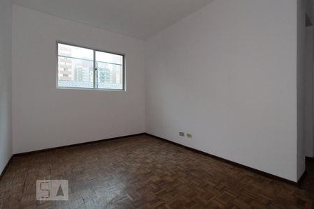 Sala de apartamento para alugar com 1 quarto, 34m² em Rebouças, Curitiba