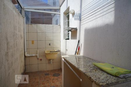 Area de Serviço de casa de condomínio à venda com 2 quartos, 86m² em Jardim Itu Sabará, Porto Alegre