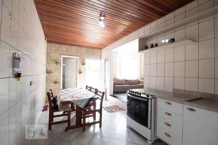 Casa à venda com 100m², 3 quartos e 2 vagasCozinha