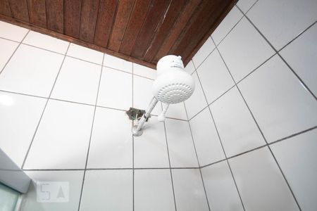 Casa à venda com 100m², 3 quartos e 2 vagasBanheiro
