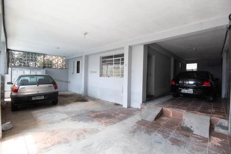 Casa à venda com 100m², 3 quartos e 2 vagasGaragem