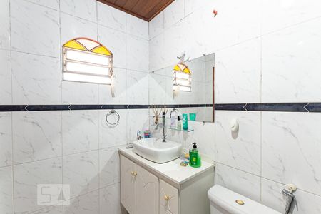 Casa à venda com 150m², 3 quartos e sem vaga Casa à venda com 150m², 3 quartos e sem vagaBanheiro da Suite