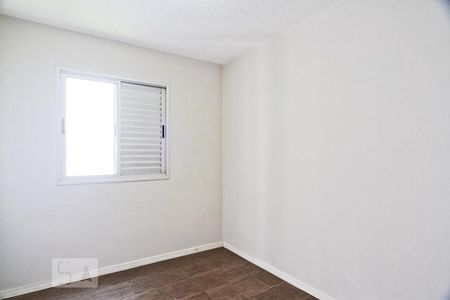 Quarto 1 de apartamento para alugar com 2 quartos, 49m² em Jardim Íris, São Paulo